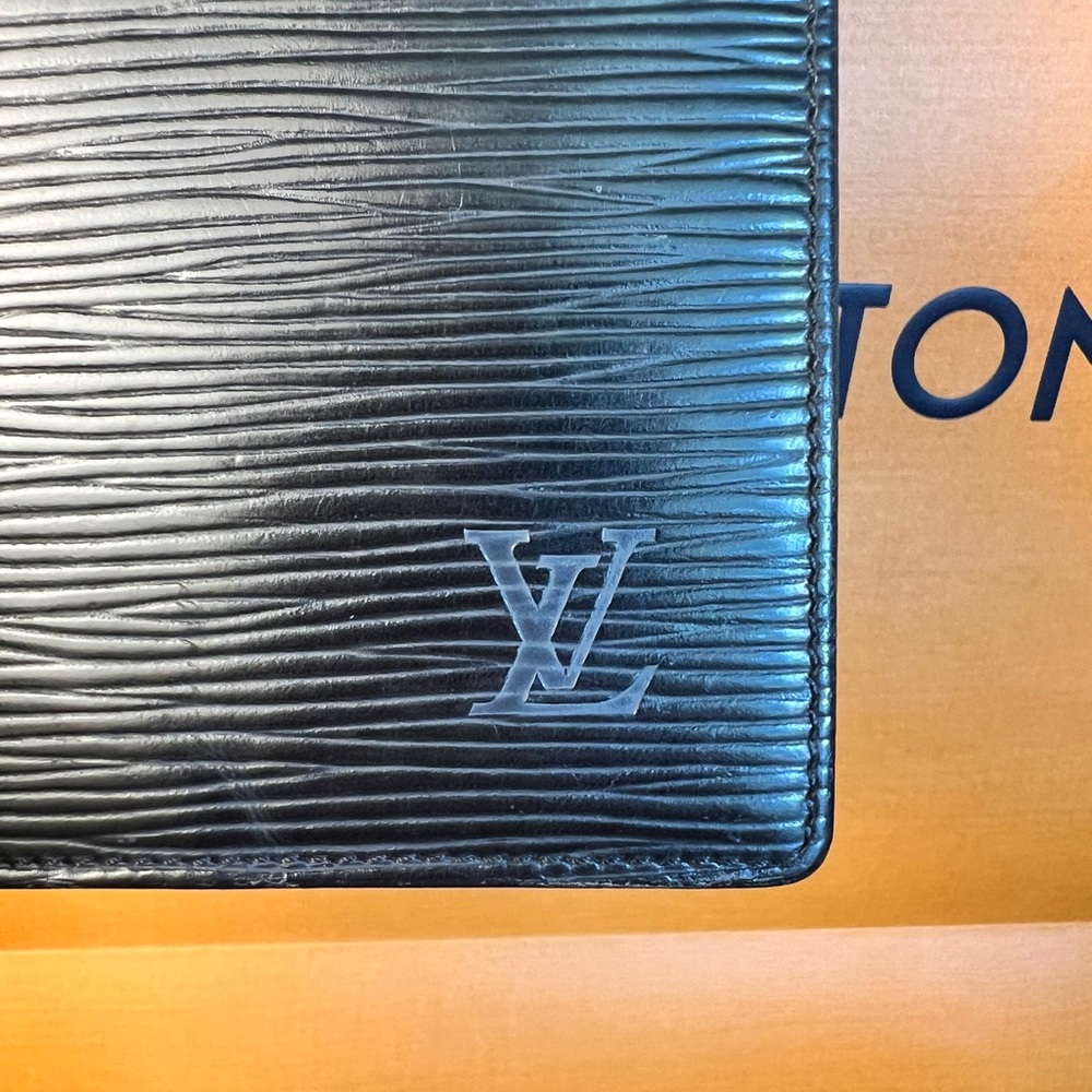 Louis Vuitton Black Epi Leather Long Slim Bifold Brazza Unisex Wallet  A74 - Picture 7 of 12